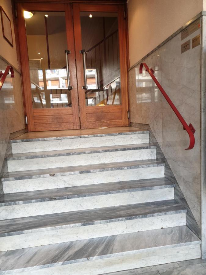 Apartamento Le Petit Clément - F2- 39m2 - Metz - Proche Gare et Centre Pompidou avec Parking Public Exterior foto